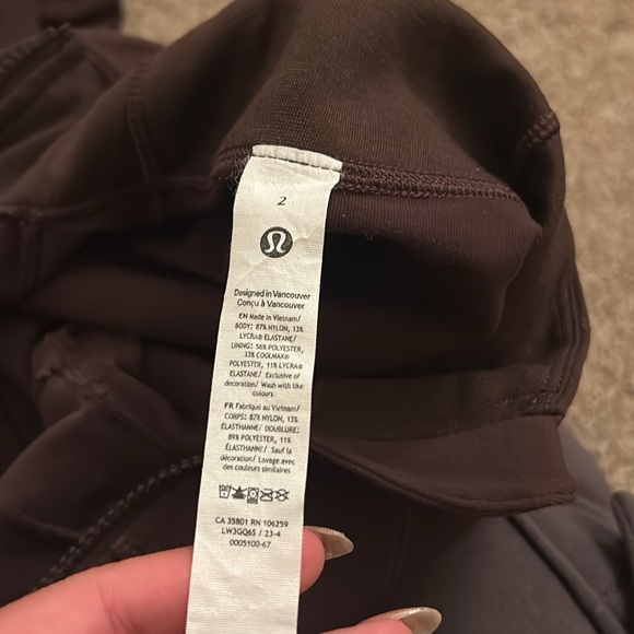 Lululemon Define Jacket in color espresso size 2 - Picture 3 of 4